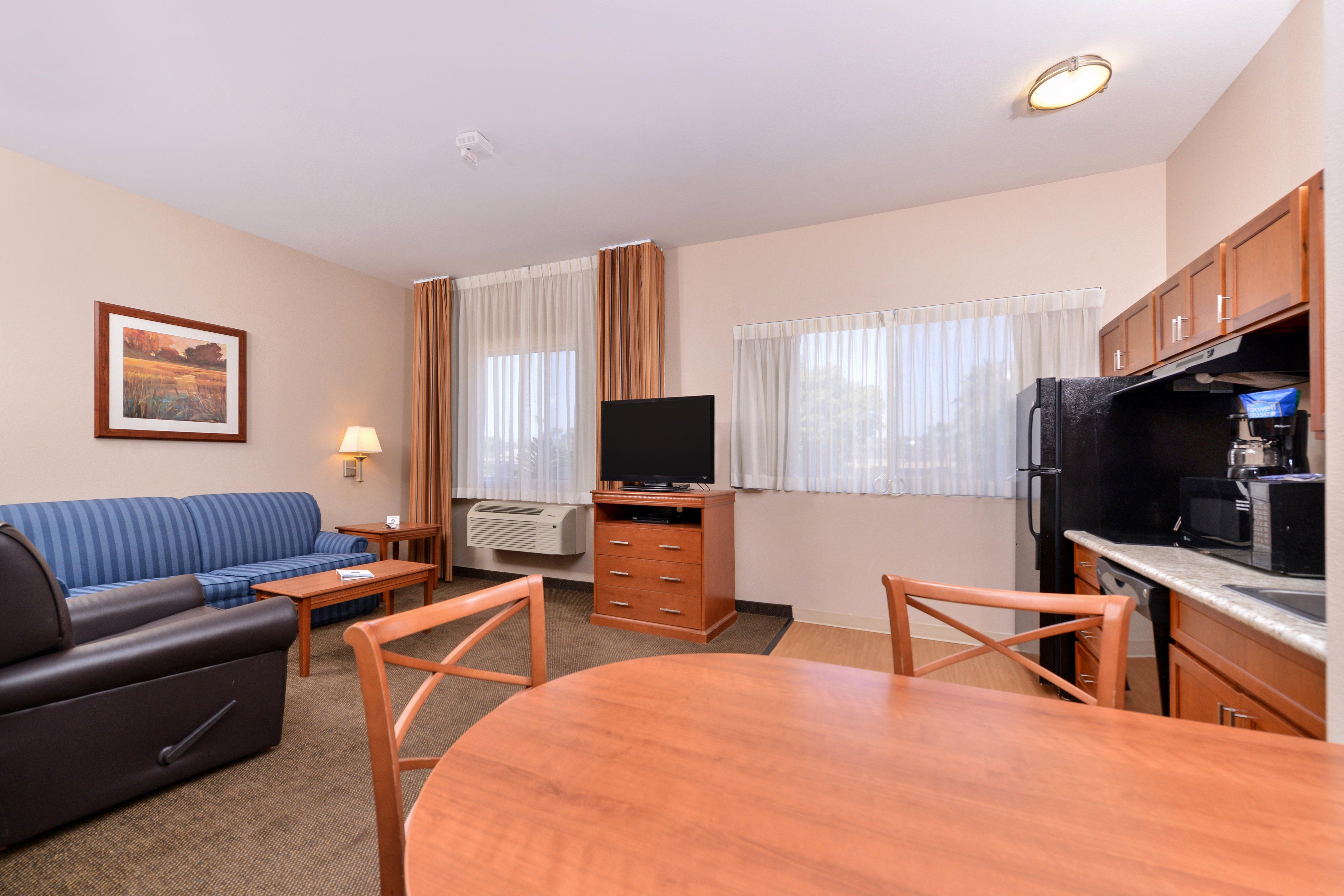 Candlewood Suites San Diego By Ihg Eksteriør billede